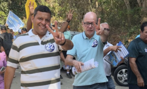 ELEIÇÕES 2024: Doutor Renato e Ernany Duque visitaram o bairro Macuco, e distribuiram carta aberta do prefeito de Fabriciano