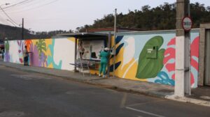 Obra de muralista enfeita as ruas da cidade de Timóteo