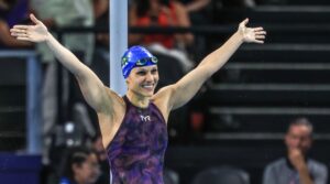 Paralimpíada: Carol Santiago conquista terceiro ouro em Paris 2024