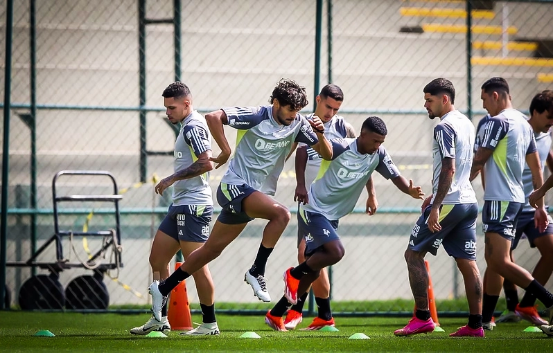 Em busca do tri, Atlético decide com o São Paulo uma vaga para a semifinal da Copa do Brasil