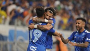 Cruzeiro 1 x 1 Libertad (foto: Alexandre Guzanshe/EM/DA Press)