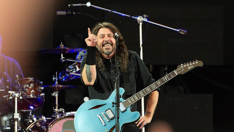 Vocalista do Foo Fighters tem novas traições descobertas » Portal MaisVip