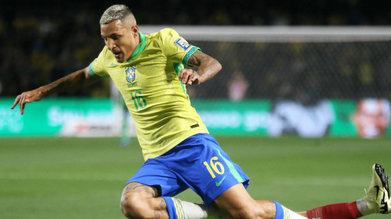 Guilherme Arana, lateral-esquerdo da Seleção Brasileira e do Atlético (foto: Albari Rosa/AFP)