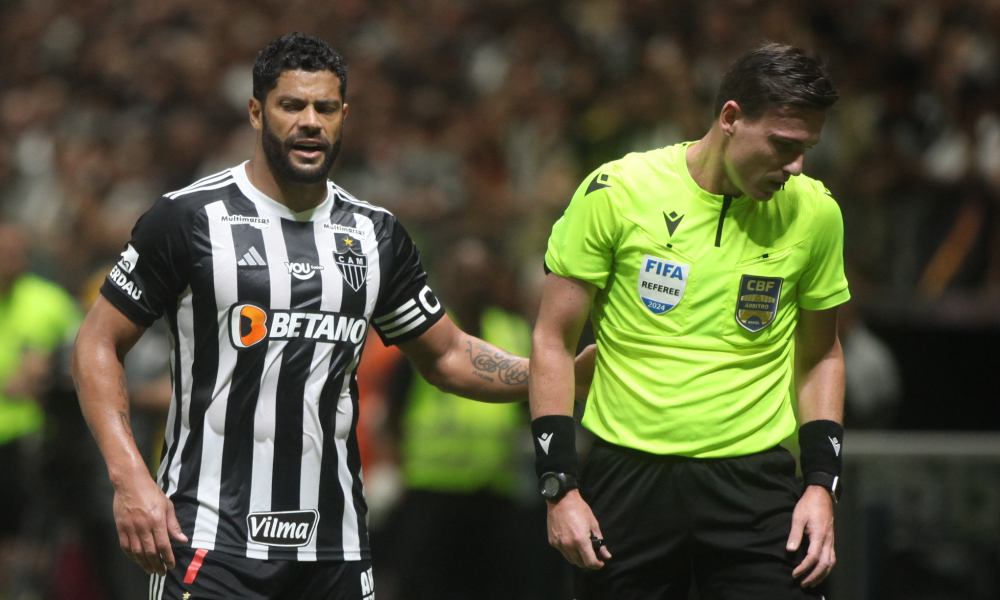 Hulk foi elogiado por Ramon Abatti Abel após Atlético x São Paulo (foto: Edésio Ferreira/EM/DA.Press)