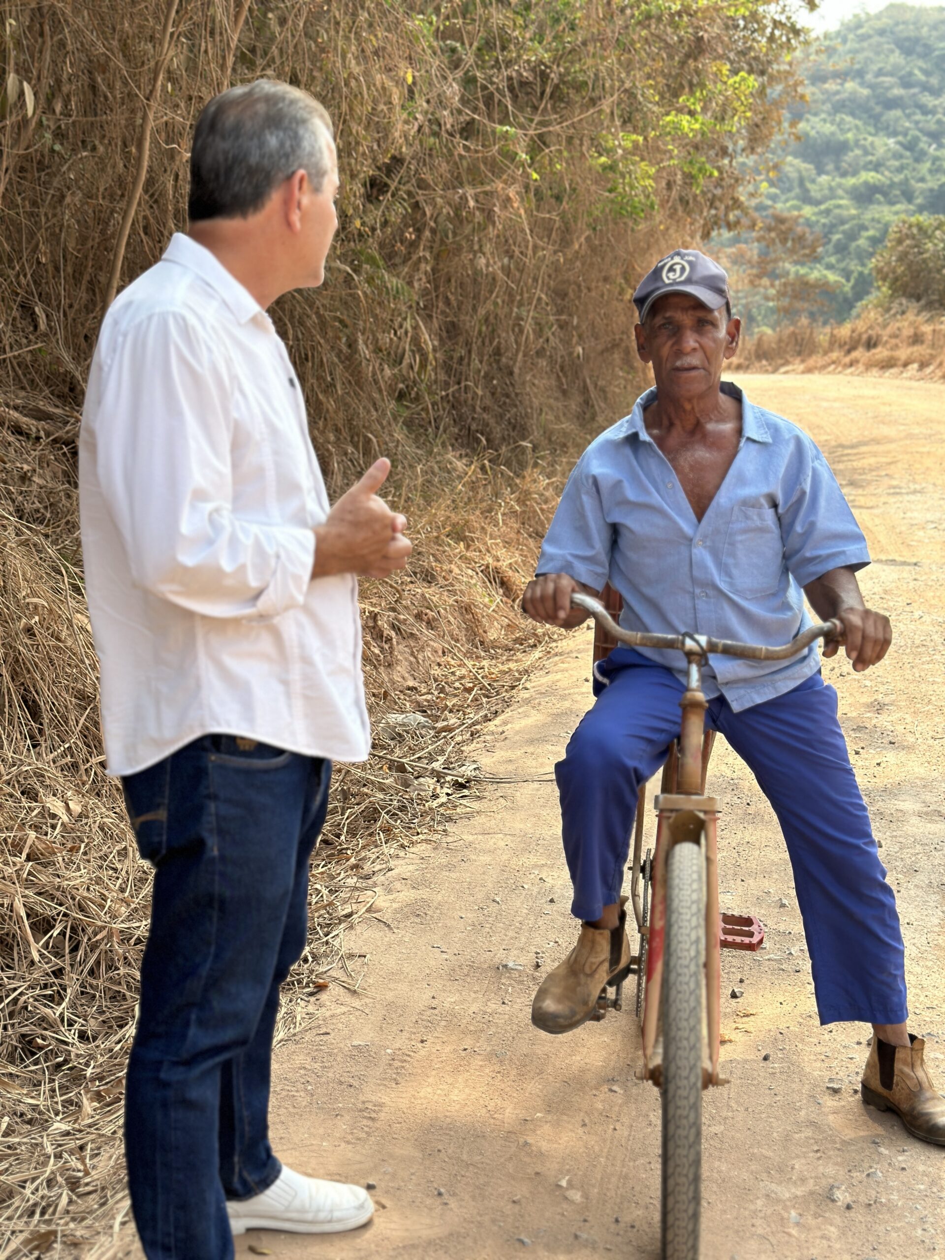 Candidato Ieie da Farmácia Promete Solucionar Problemas da Estrada que Liga Dionísio a Baixa Verde e Conceição de Minas