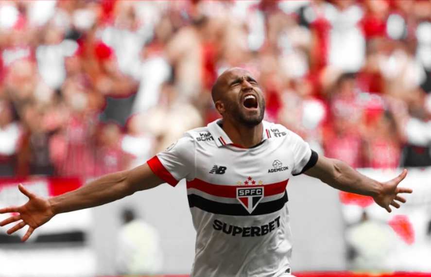 Lucas comemora gol pelo São Paulo contra o Corinthians (foto: Divulgação/São Paulo)