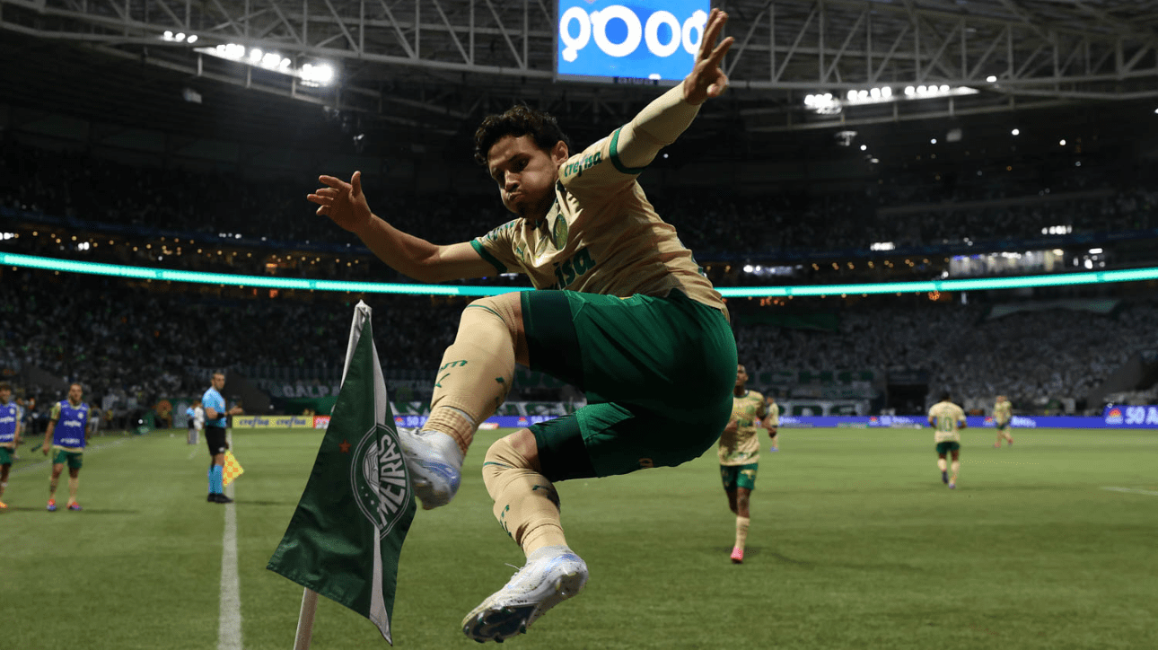 Raphael Veiga, do Palmeiras, comemorando gol sobre Criciúma (foto: Cesar Greco/Palmeiras)