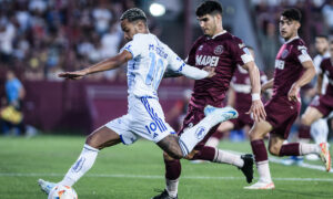 Matheus Pereira em jogo contra o Lanús (foto: Gustavo Aleixo/Cruzeiro)