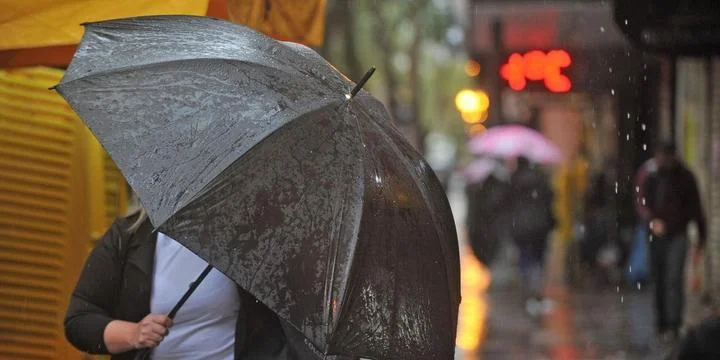 Defesa Civil de Minas Gerais alerta para fortes chuvas nas próximas 72 horas