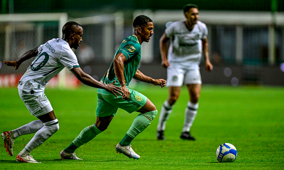 América em jogo pela Série B (foto: Mourão Panda/América)