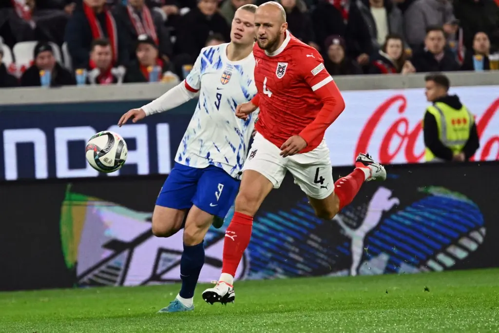 Haaland passa em branco, e Noruega leva goleada da Áustria na Liga das Nações