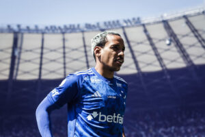 Matheus Pereira em jogo do Cruzeiro no Mineirão (foto: Gustavo Aleixo/Cruzeiro)