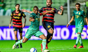 Juninho responde sobre mentalidade do América na reta final da Série B: ‘Sem sobrecarga’