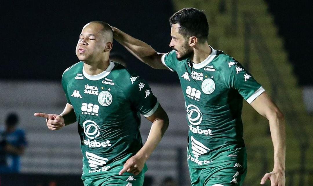 Caio Dantas chegou a 11 gols na Série B (foto: Raphael Silvestre/Guarani Futebol Clube/Divulgação)