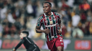 Jhon Arias, atleta do Fluminense, comemorando gol sobre o Flamengo, pelo Brasileiro (foto: Lucas Merçon/Fluminense)