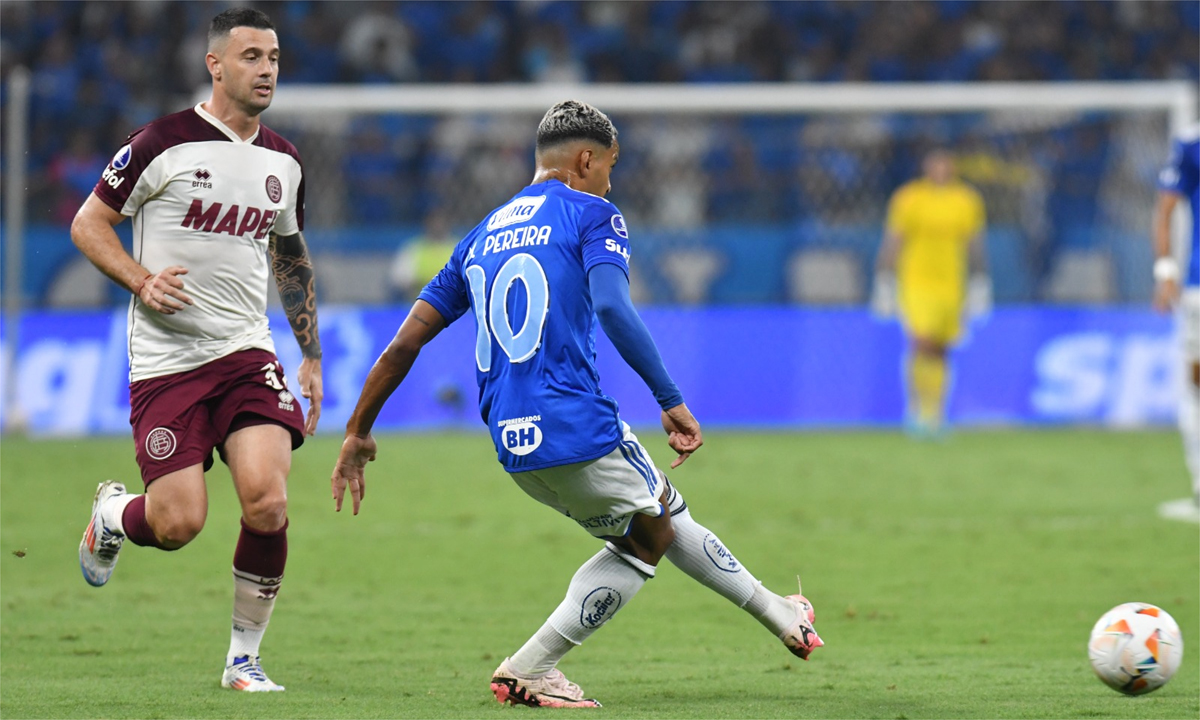 Matheus Pereira, camisa 10 do Cruzeiro (foto: Alexandre Guzanshe/EM/D.A.Press)