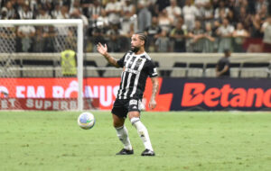 Otávio é titular absoluto no meio-de-campo do Atlético (foto: Ramon Lisboa/EM/D.A Press)