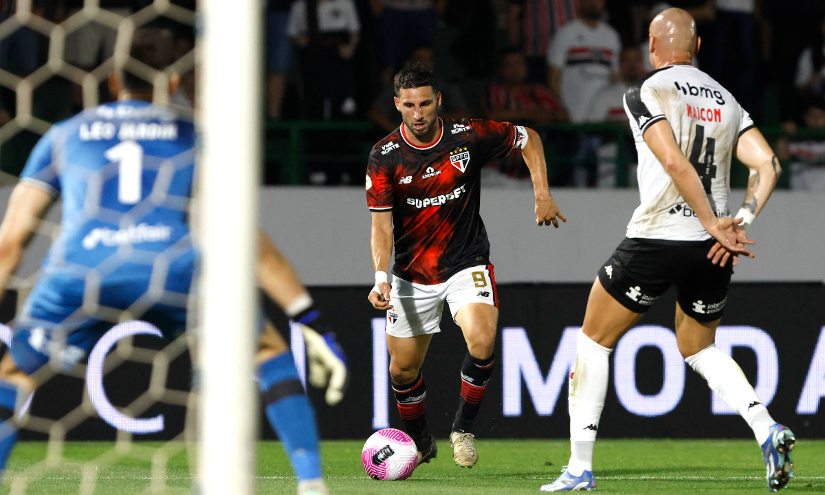 Vasco foi derrotado por 3 a 0 pelo São Paulo nessa quarta-feira (foto: Rubens Chiri / São Paulo FC)