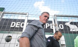 Mancini antes de jogo contra o Palmeiras, pelo Brasileiro (foto: Alexandre Guzanshe/EM/D.A. Press)