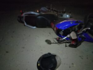 Motociclista bate em árvore e morre em acidente na MG-425