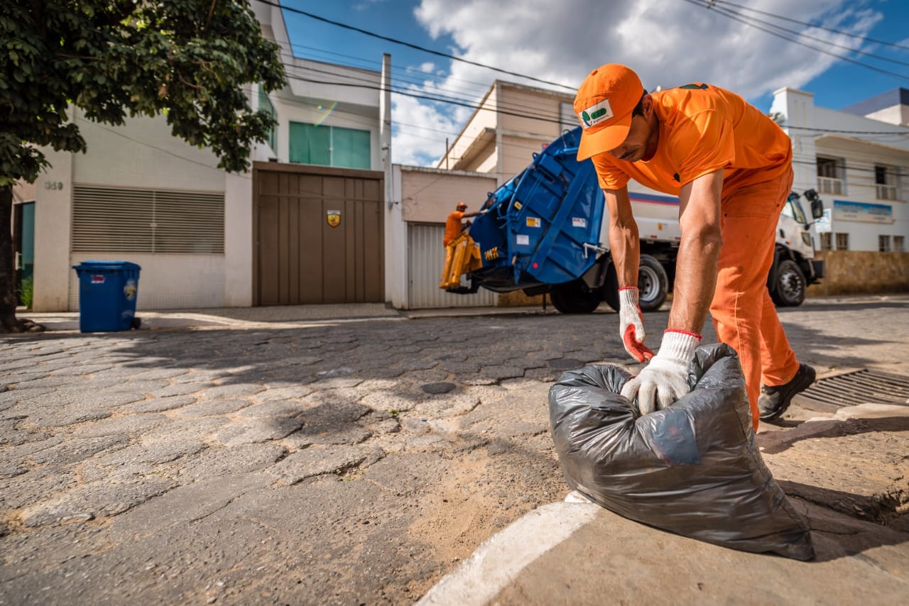 Nova empresa de limpeza urbana inicia atividades em Coronel Fabriciano e anuncia ampliação de serviços