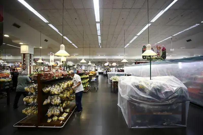 5 razões pelas quais o ajuste fiscal é positivo para supermercados