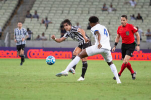 No primeiro turno, Avaí venceu o Ceará por 1 a 0 (foto: Felipe Santos/cearasc.com)