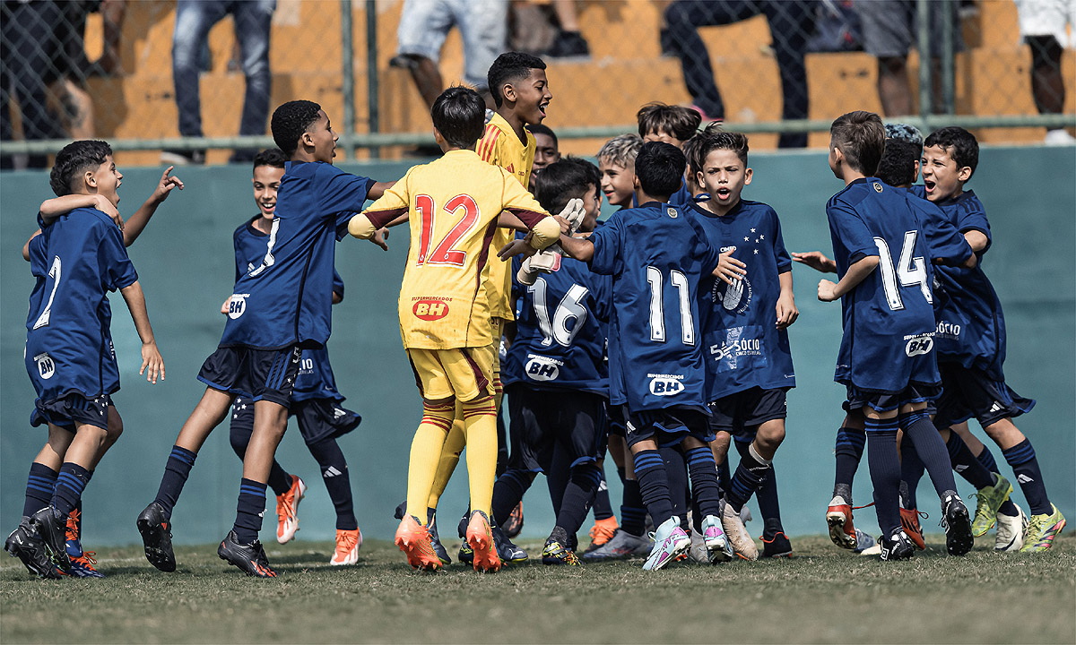 Agora empresário, ex-América aponta talento na base do Cruzeiro: ‘Potencial enorme’