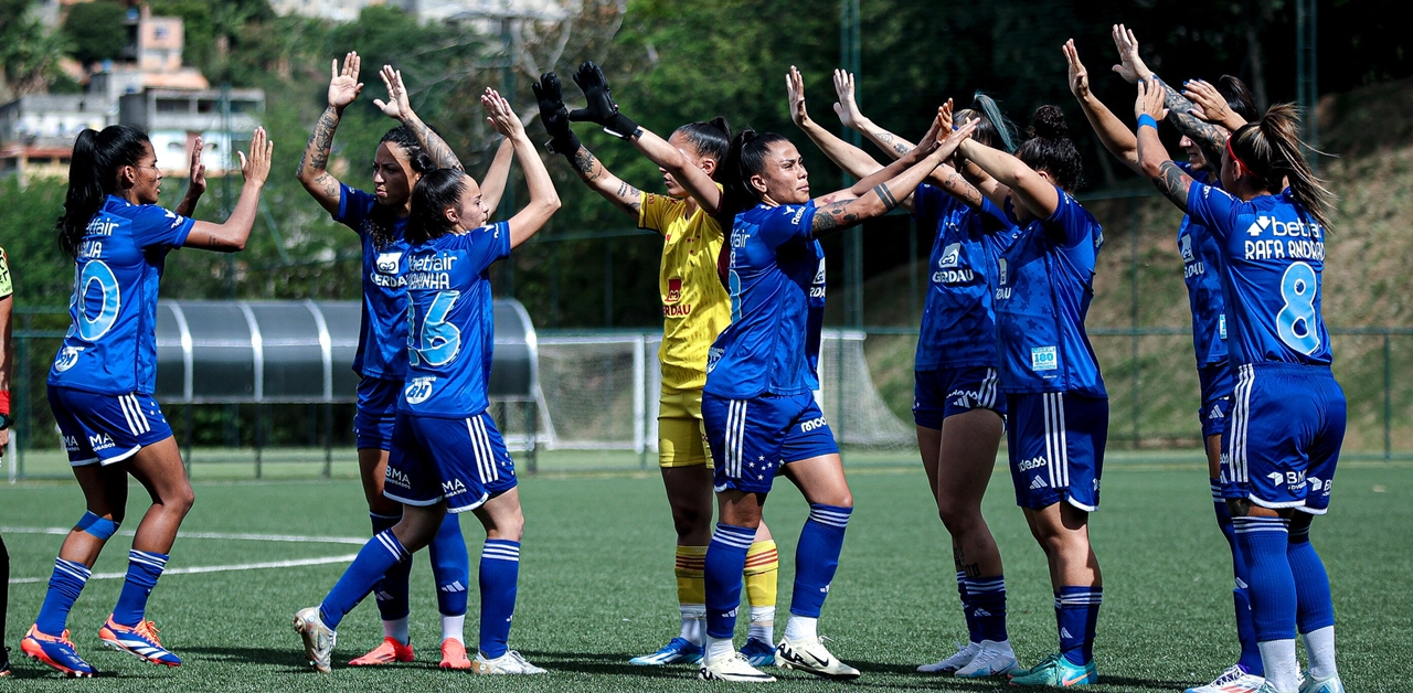 Cruzeiro goleia Atlético dentro da Cidade do Galo em clássico pelo Mineiro Feminino