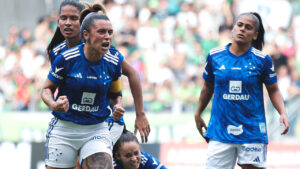 Cruzeiro vence América na final e conquista tri do Mineiro Feminino