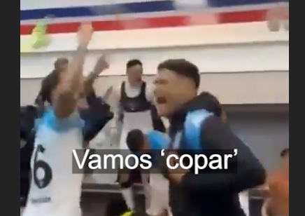 Eufóricos, jogadores do Racing cantam antes de final com Cruzeiro: ‘Vamos copar’