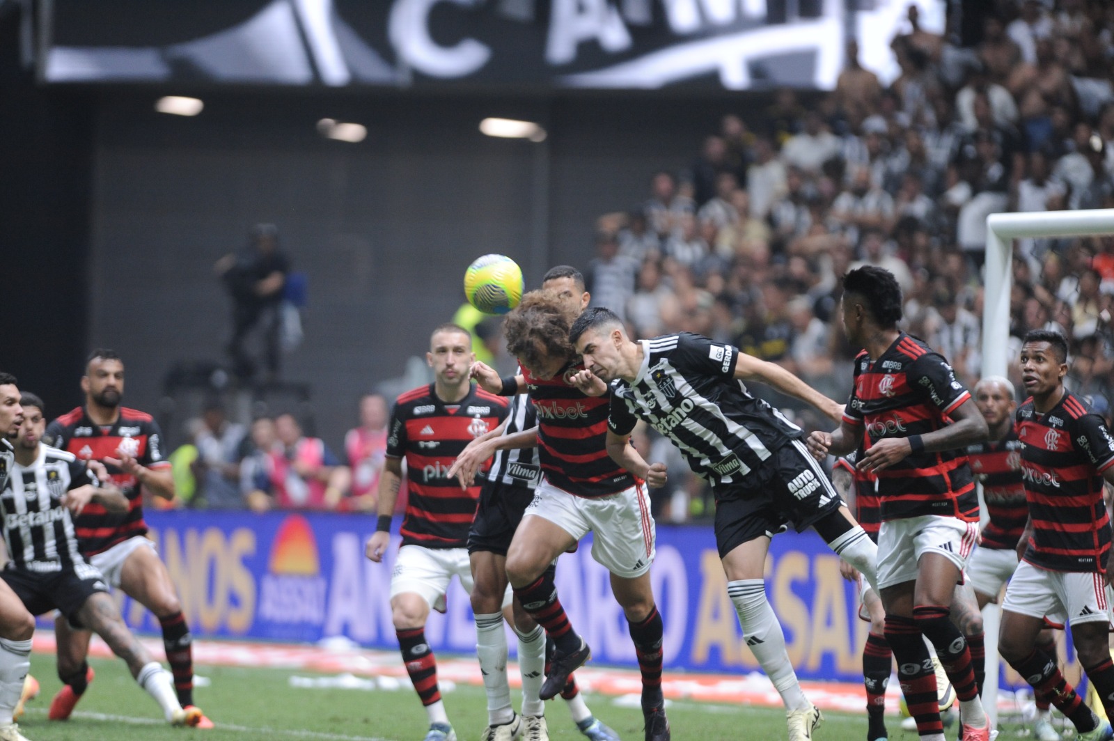 Flamengo tem cinco desfalques confirmados para enfrentar o Atlético pelo Brasileirão