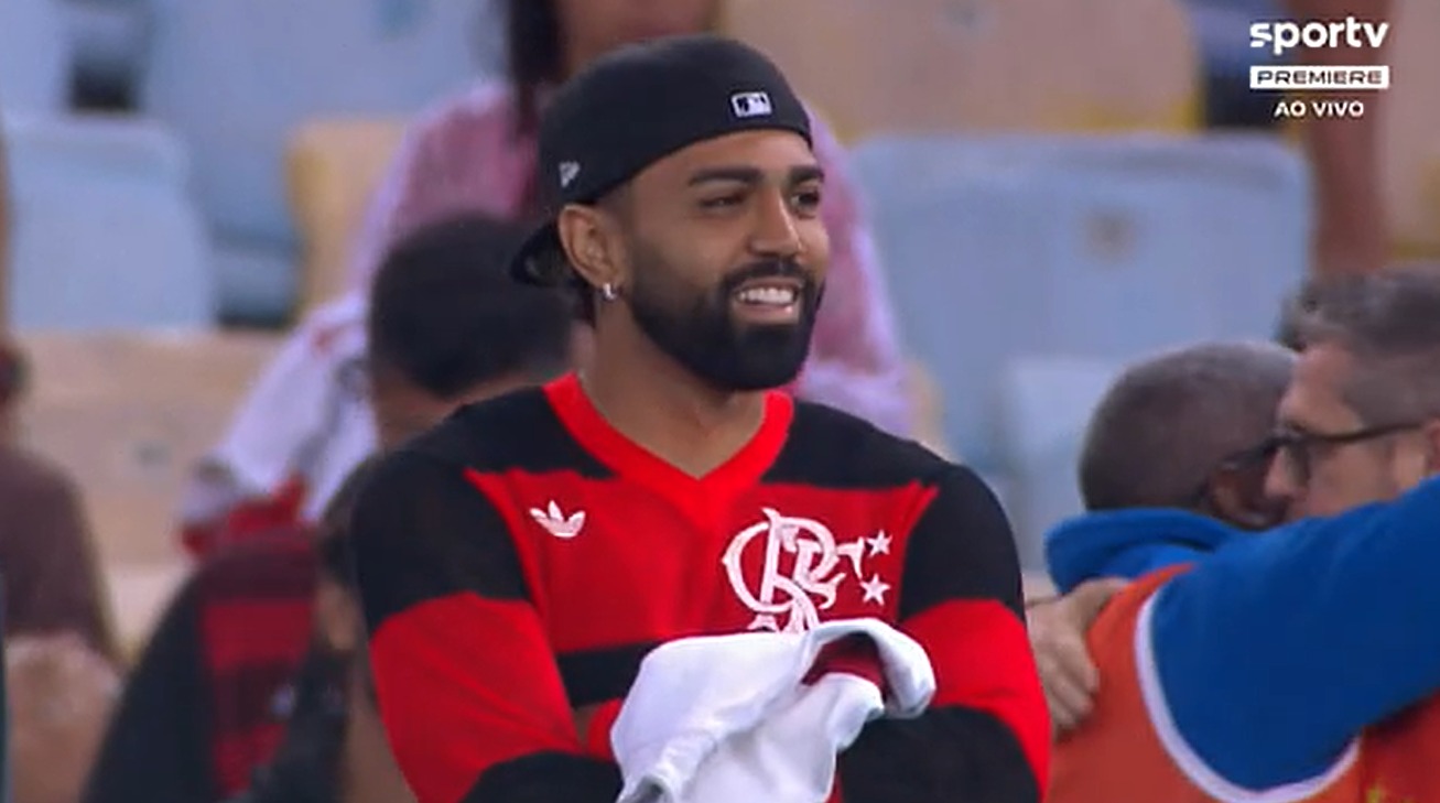 Gabigol cumpre promessa e vai ao Maracanã em Flamengo x Atlético