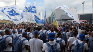 Romero exalta torcida do Cruzeiro: ‘Levou o time à final da Sul-Americana’