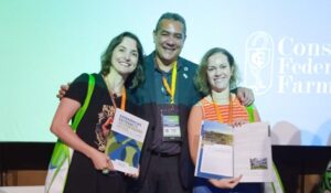 HMEM representa Ipatinga em congresso  e publica artigo em revista especializada