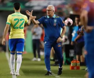 Brasil pode assumir vice-liderança das eliminatórias contra Uruguai