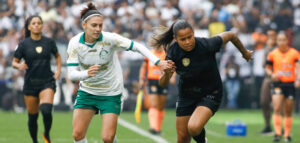 Jogadoras de Palmeiras e Corinthians (foto: Rodrigo Gazzanel/Agência Corinthians)