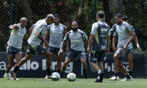 Jogadores do Atlético em treino na Cidade do Galo (foto: Pedro Souza/Atlético)