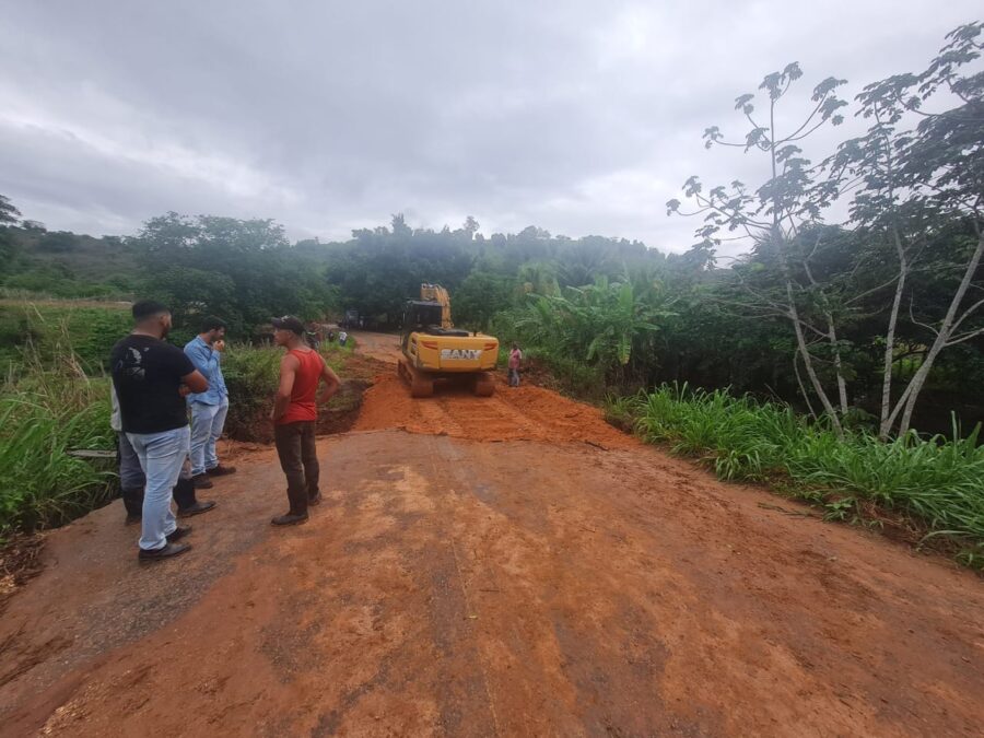 DER-MG interdita dois trechos da LMG-744, na região do Vale do Rio Doce