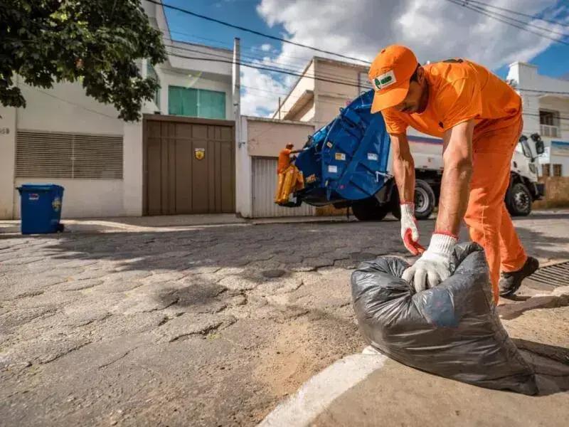 Nova empresa de limpeza urbana em Coronel Fabriciano