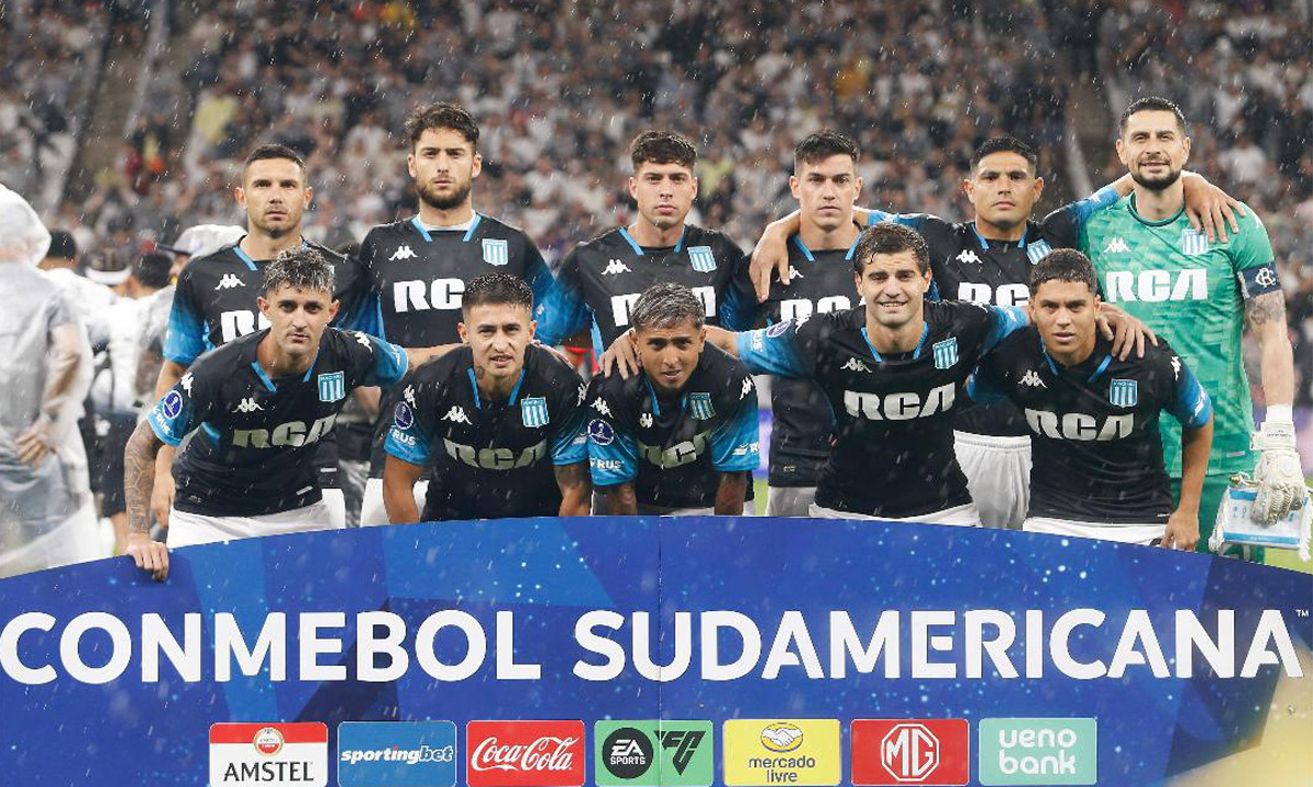 Racing eliminou o Corinthians na Copa Sul-Americana (foto: Miguel Schincariol/AFP)