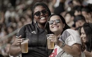 Torcedoras do Atlético na Arena MRV (foto: Pedro Click/Atlético)