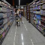 Supermercados do Vale do Aço podem abrir nesta sexta-feira (15), feriado nacional