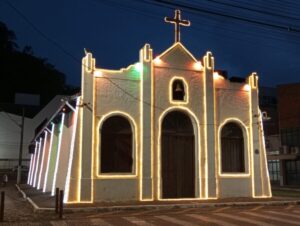 Igrejinha São José de Acesita, em Timóteo, está em clima Natalino