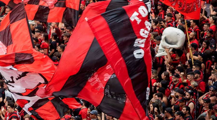 Torcedores (foto: Divulgação / Athletico-PR)