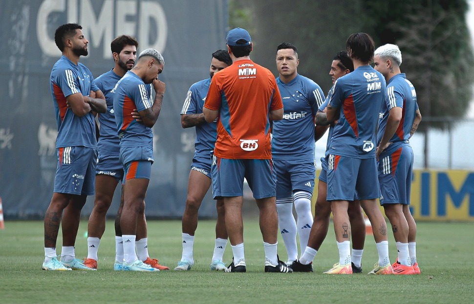 Bragantino x Cruzeiro: onde assistir, horário e escalações pelo Brasileiro