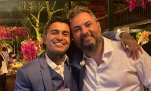 Dudu e Alexandre Mattos em festa de casamento (foto: Reprodução)