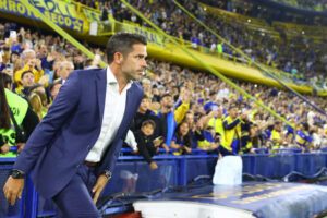 Gago pede contratação de jogador do Atlético à diretoria do Boca, diz jornal argentino