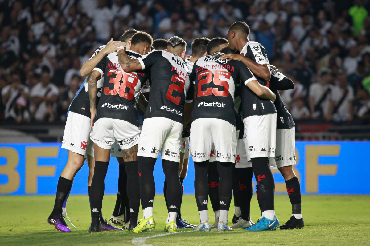 Atlético e Vasco se enfrentam às 19h desta quarta-feira (4/12) (foto: Matheus Lima | Vasco)