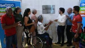 Revitalização do Ginásio Poliesportivo Profa. Mildred Madeleine é entregue aos moradores do Cachoeira do Vale